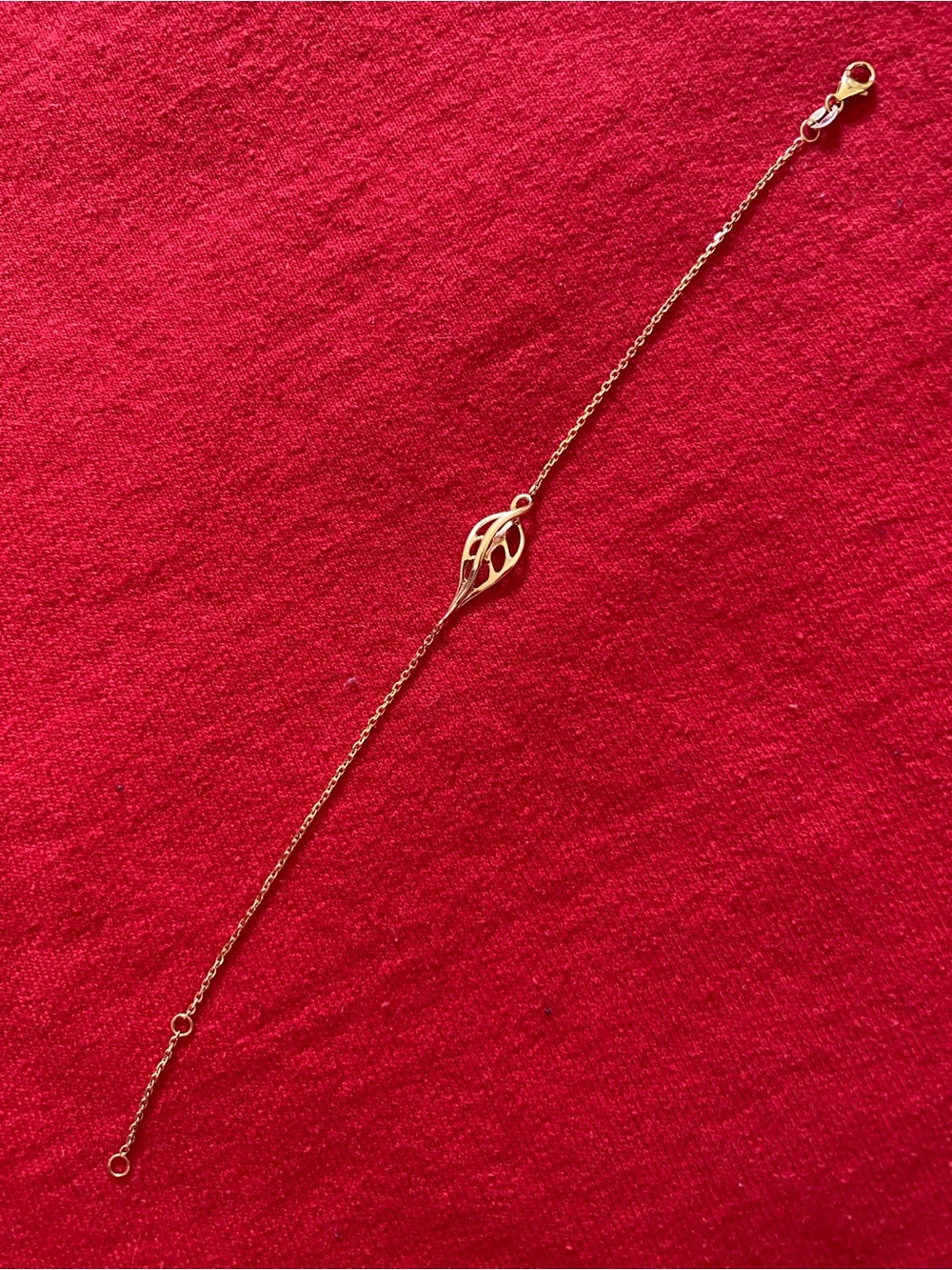 Na Hoku - 14K Gold Adjustable Hawaiian Maile Leaf Bracelet - Picture 7 of 16